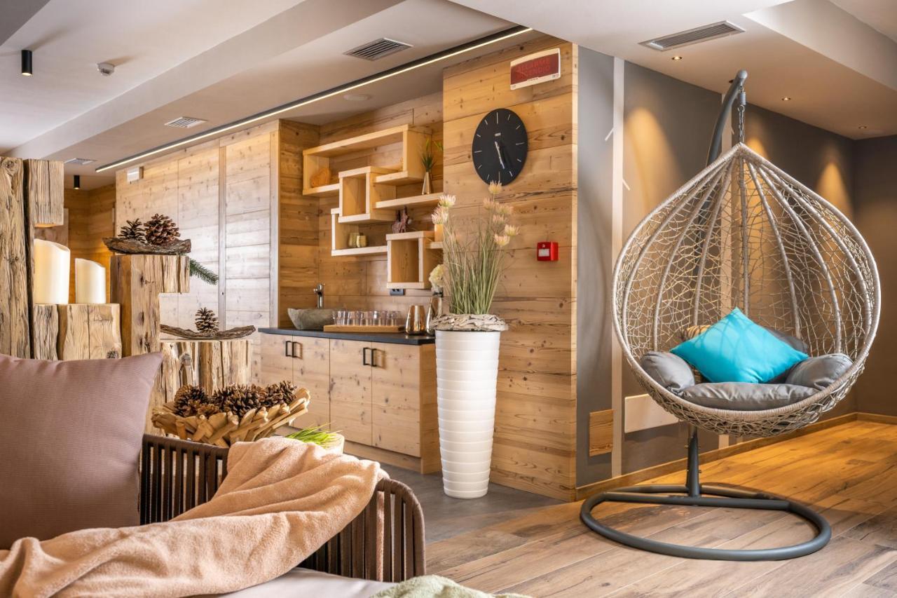 Cesa Edelweiss Living & Spa カンピテッロ・ディ・ファッサ エクステリア 写真