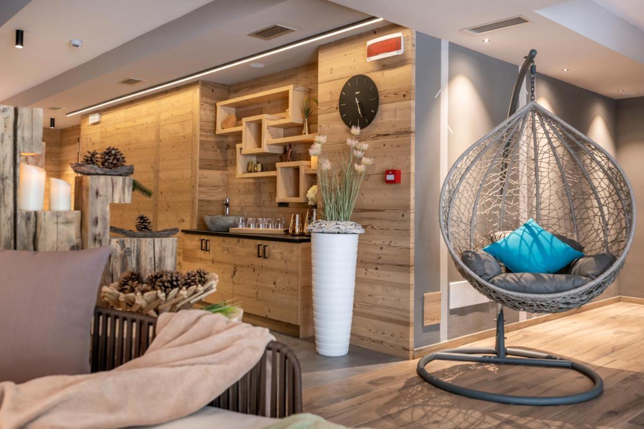 Cesa Edelweiss Living & Spa カンピテッロ・ディ・ファッサ エクステリア 写真