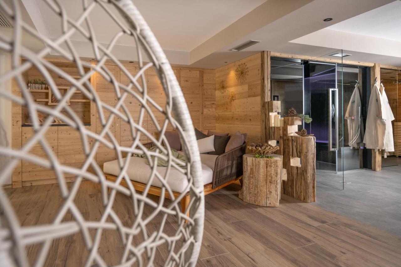 Cesa Edelweiss Living & Spa カンピテッロ・ディ・ファッサ エクステリア 写真