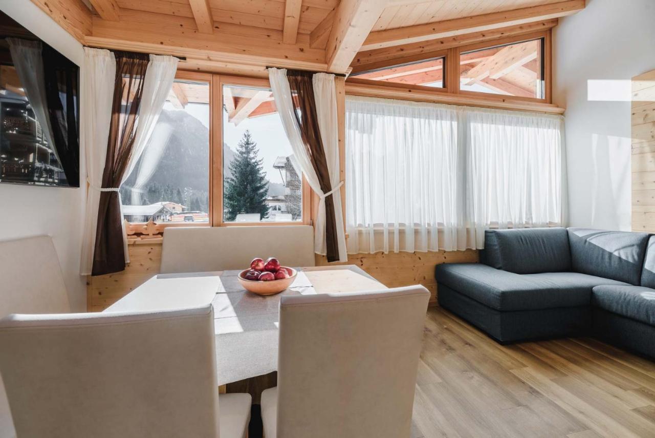 Cesa Edelweiss Living & Spa カンピテッロ・ディ・ファッサ エクステリア 写真