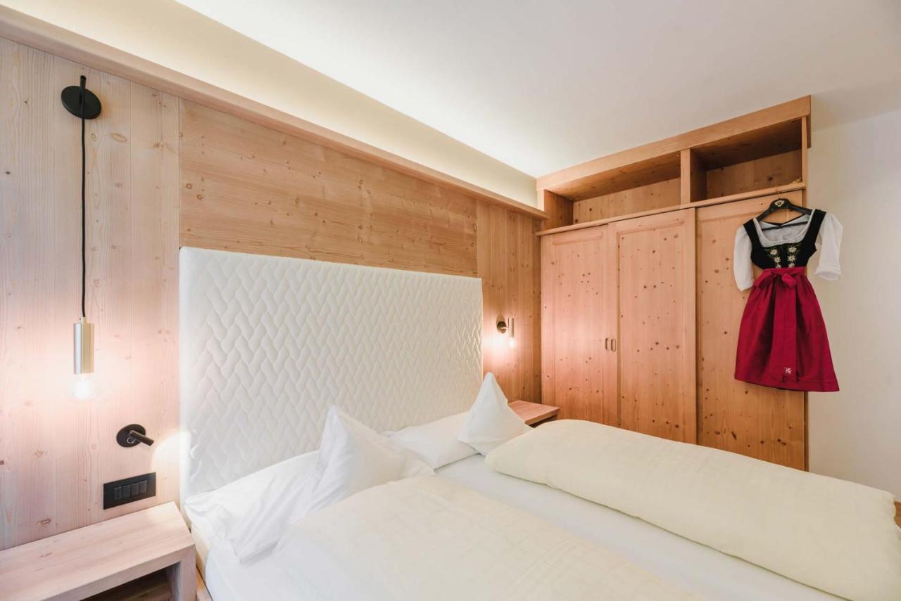 Cesa Edelweiss Living & Spa カンピテッロ・ディ・ファッサ エクステリア 写真