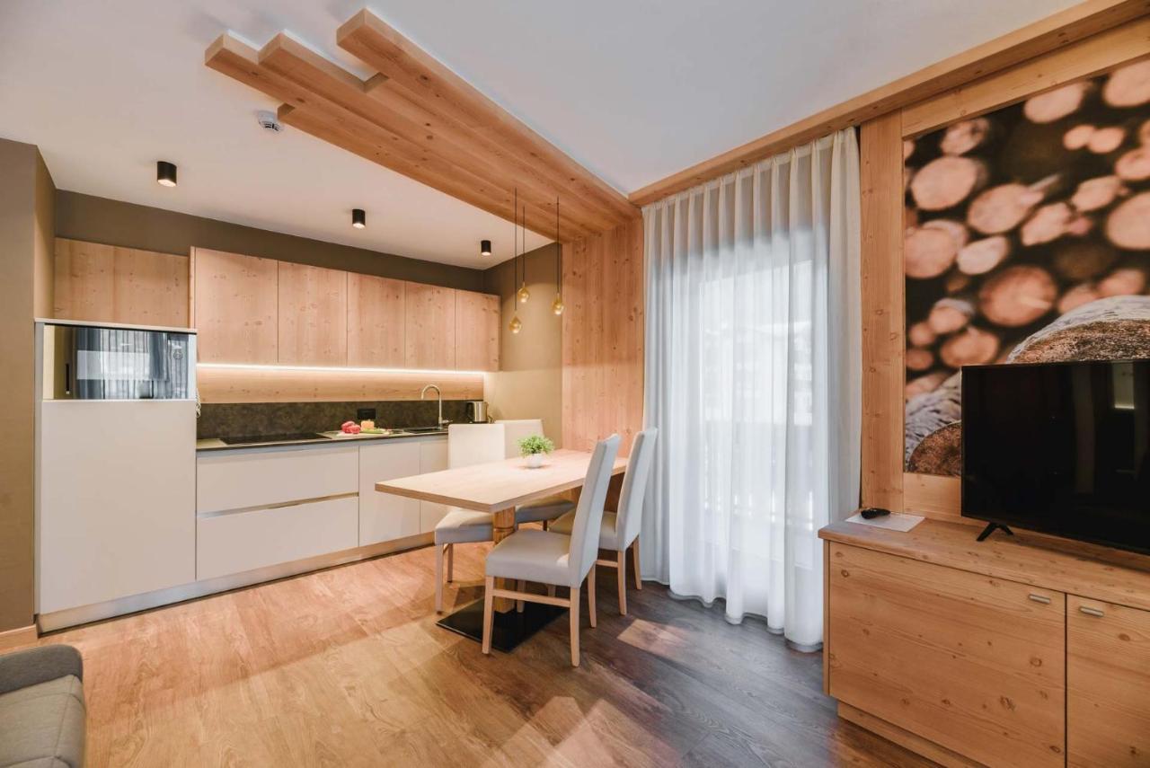 Cesa Edelweiss Living & Spa カンピテッロ・ディ・ファッサ エクステリア 写真