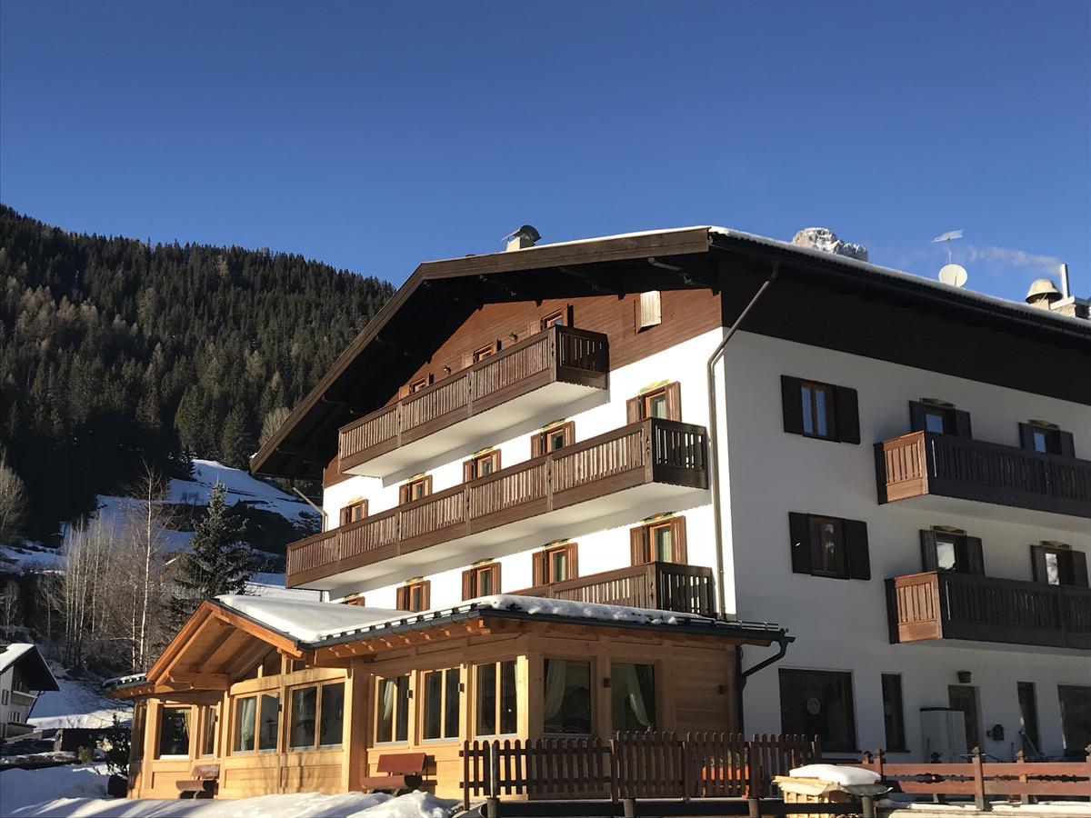 Cesa Edelweiss Living & Spa カンピテッロ・ディ・ファッサ エクステリア 写真